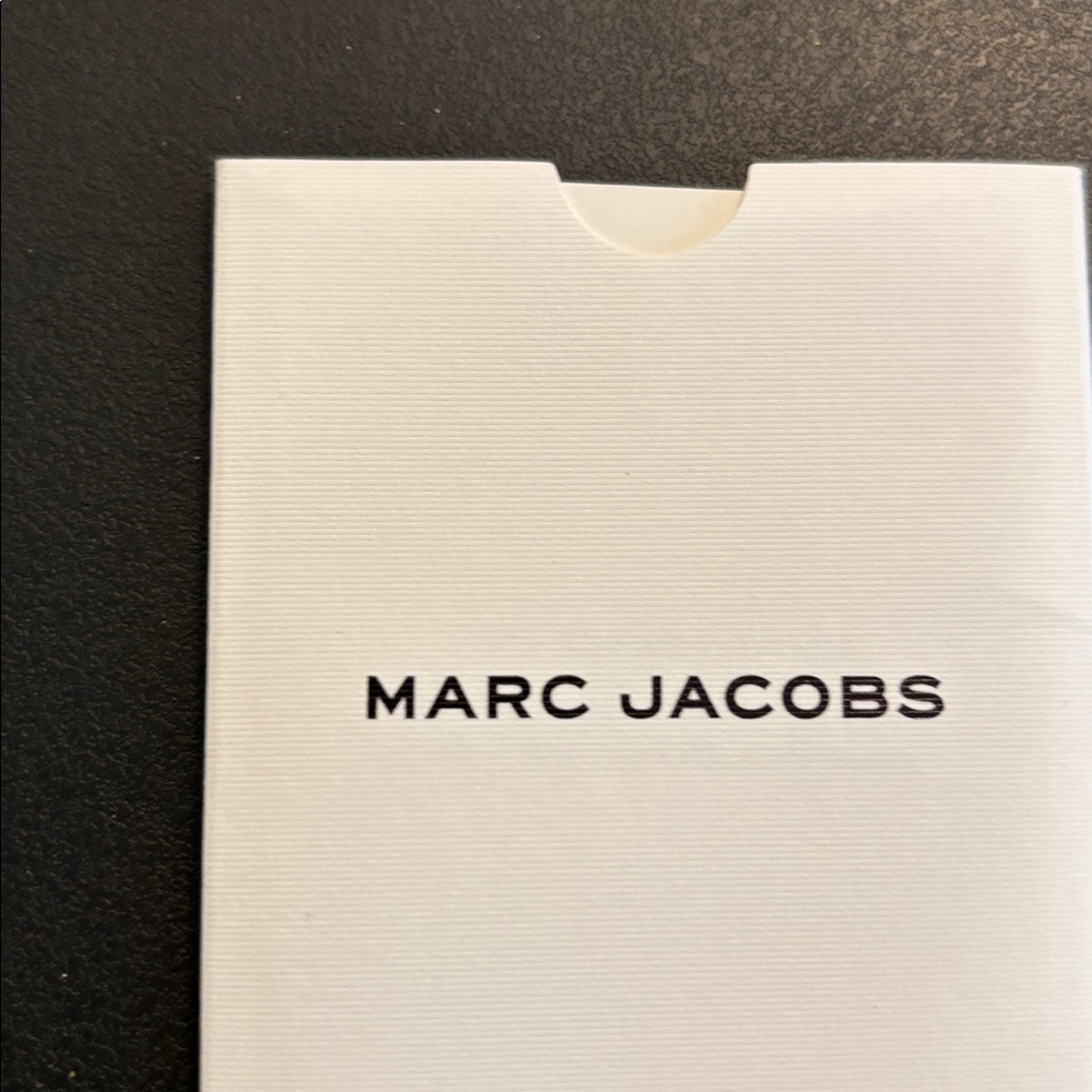 Marc Jacobs Black Pebbled Leather Wristlet with Red Heart Accent - Picture 7 of 8
